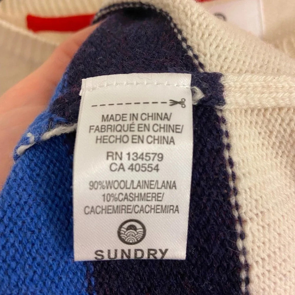 Sundry Multi-Color Striped Raglan Sweater Size Medium - Picture 6 of 6